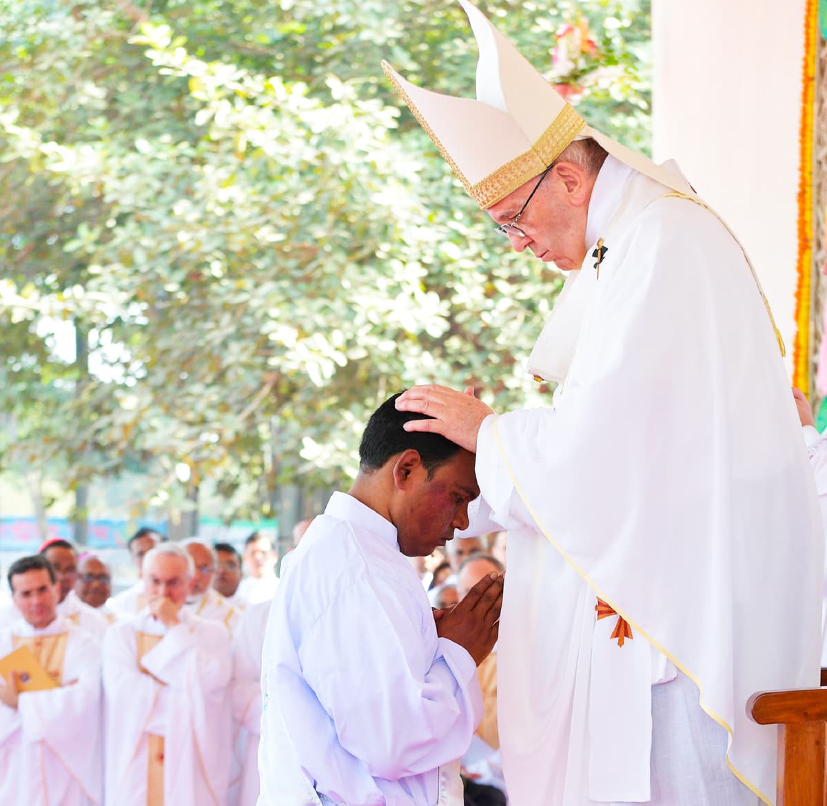 MESSAGE DU PAPE FRANÇOIS POUR LA 57éme JOURNÉE MONDIALE DE PRIÈRE POUR LES VOCATIONS