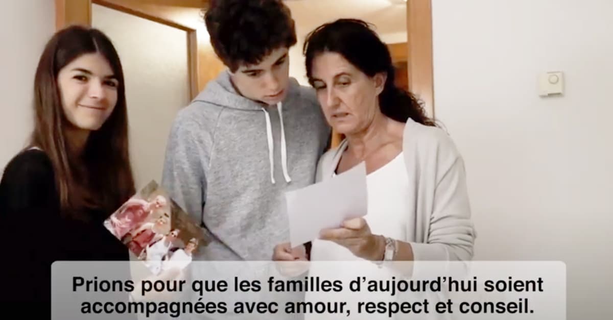 En juillet, le Saint-Père invite à prier pour les familles