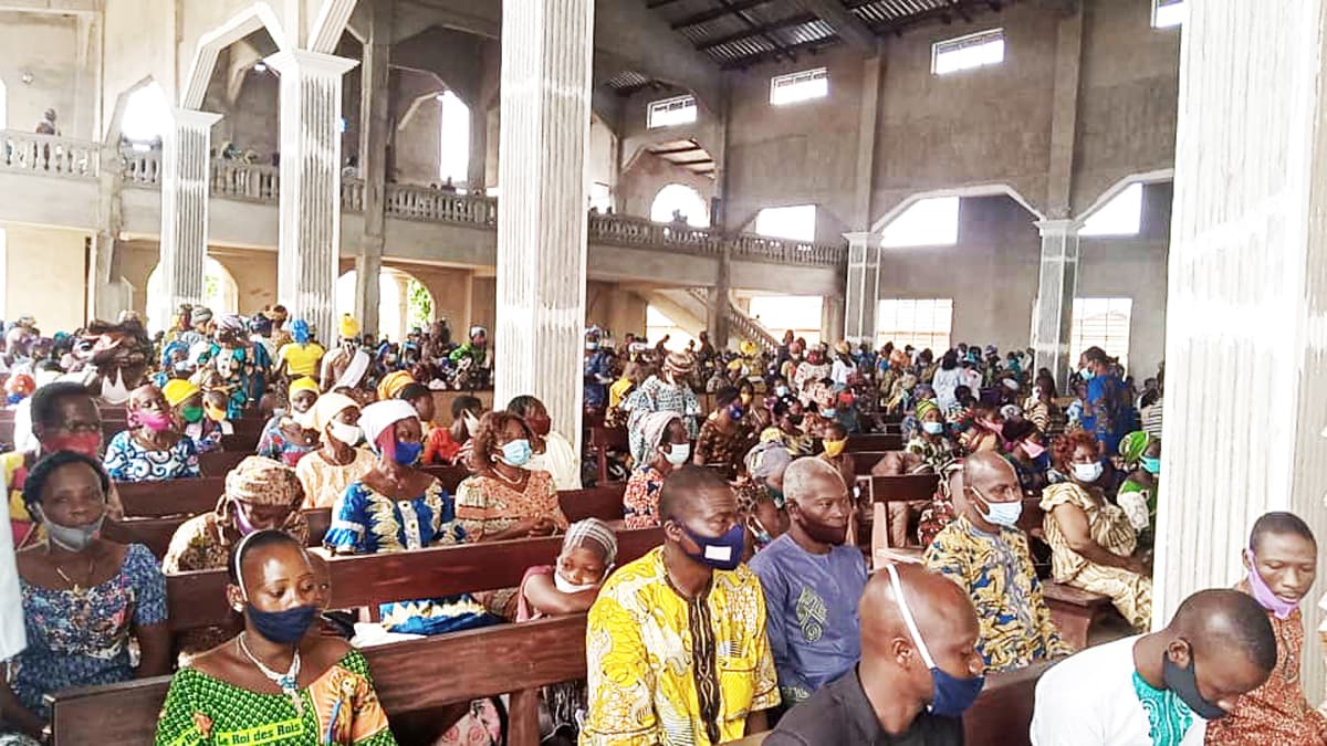 Visite Pastorale de Mgr Houngbédji à Houègbo