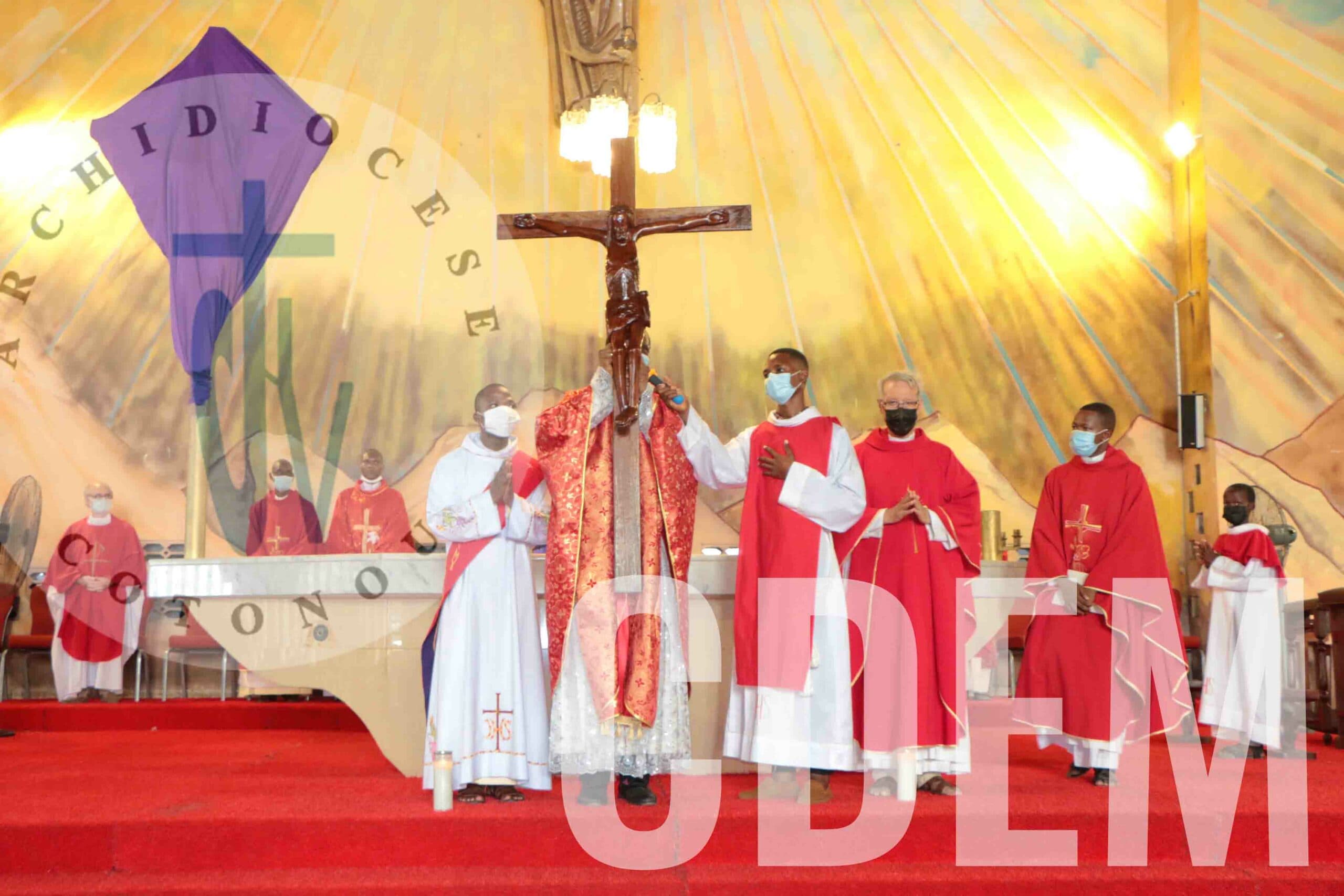 CELEBRATION DE LA PASSION DU CHRIST À ZOGBO
