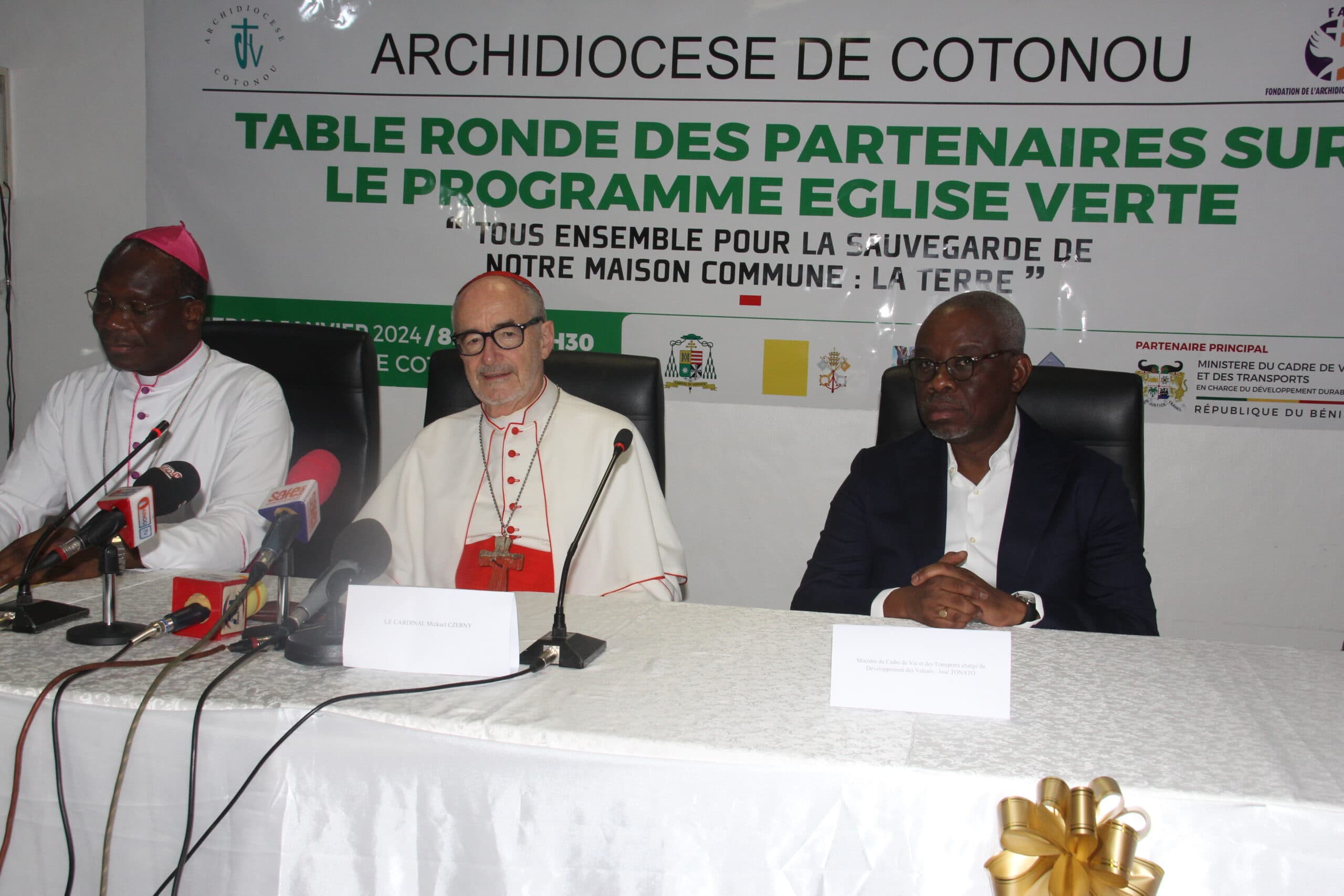 Table Ronde Programme Eglise Verte avec le Cardinal Czerny