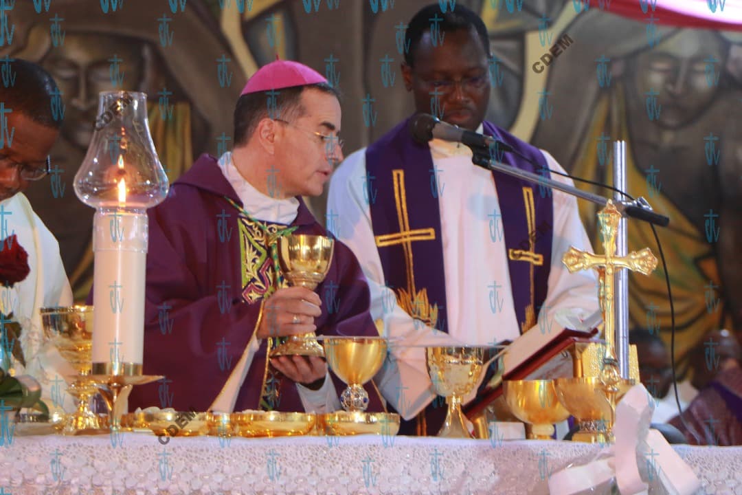 <strong>Messe pour la béatitude du Pape Benoît XVI</strong>